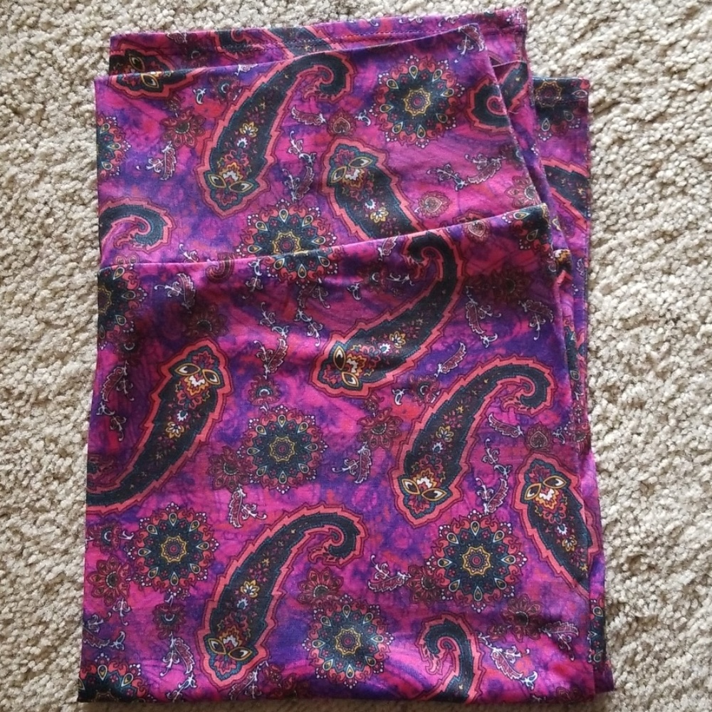 LuLaRoe XL Cassie Skirt